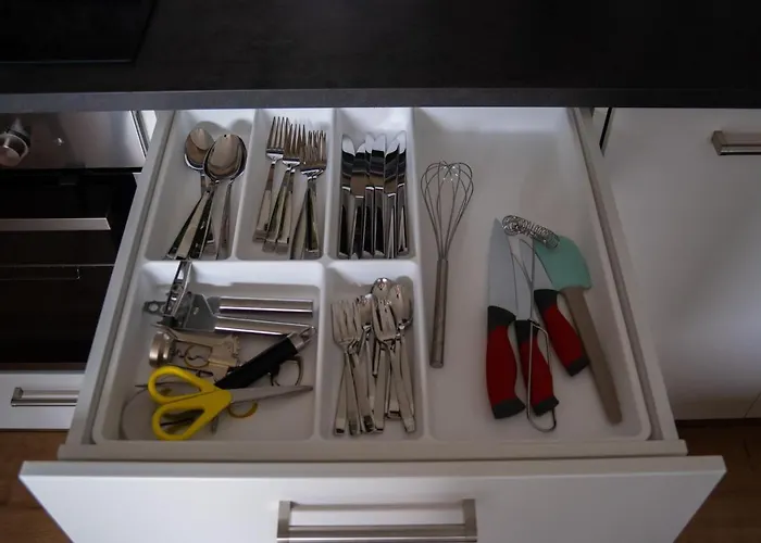 Διαμέρισμα No 5 *