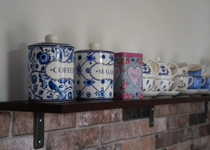 No 5 Διαμέρισμα *